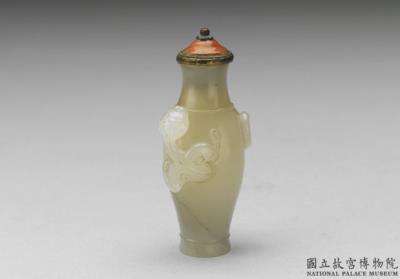 图片[2]-Jade snuff bottle with coiling chi-dragon decoration, Qing dynasty (1644-1911)-China Archive